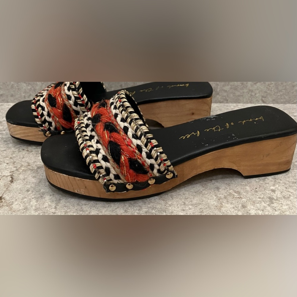 Band of the Free Jute wood sandals - Picture 2 of 5